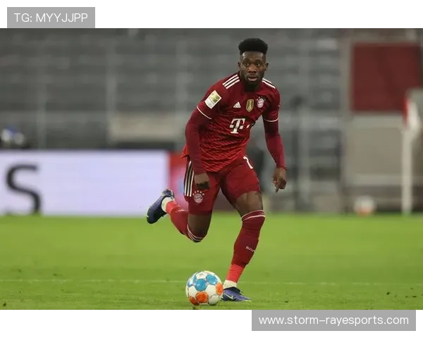 足球球星美颜解析：从外貌到气质，如何打造完美的运动偶像形象